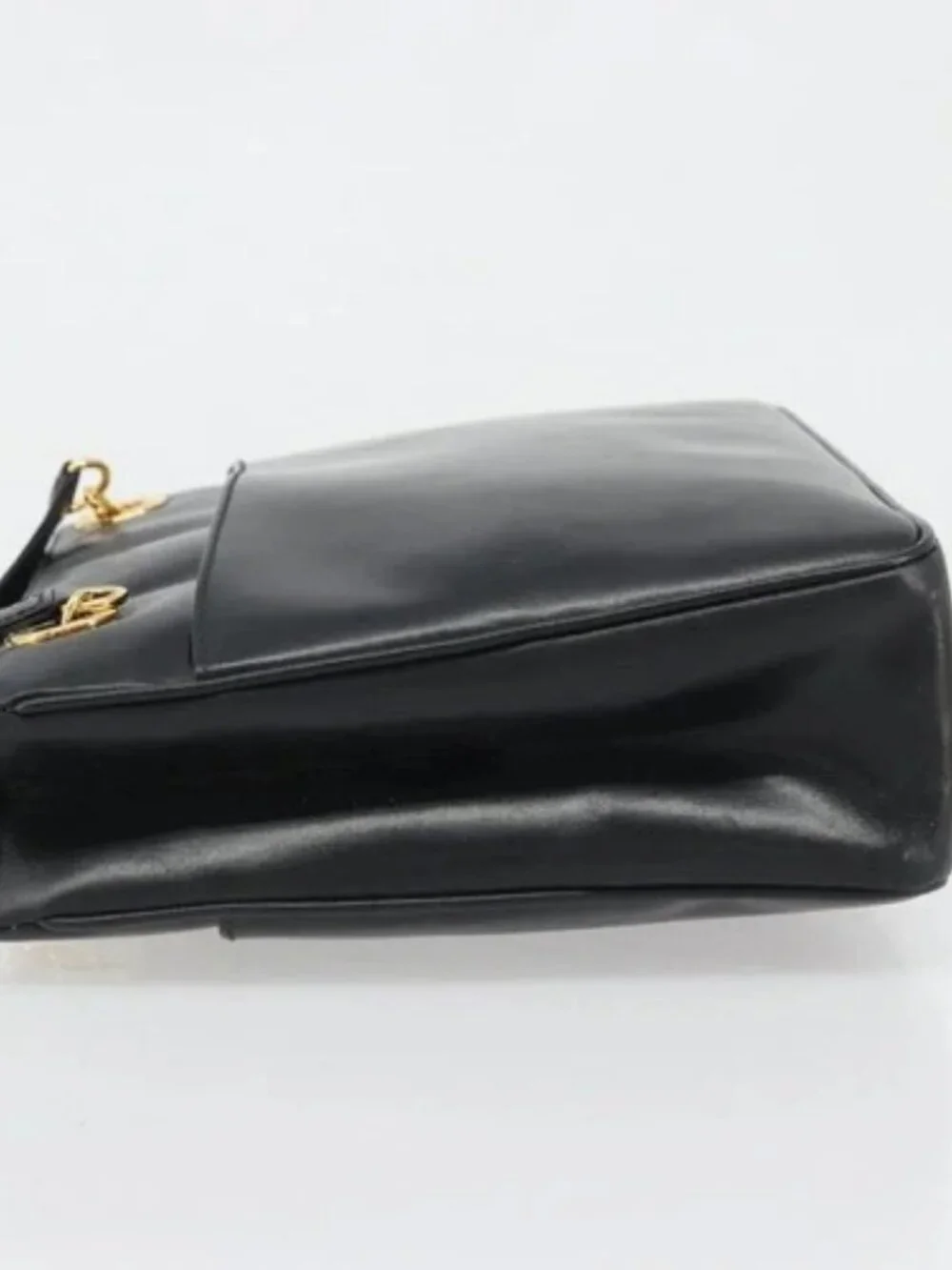 GUCCI Shoulder Bag Leather Black Gold 001 46 1641 Auth 173331